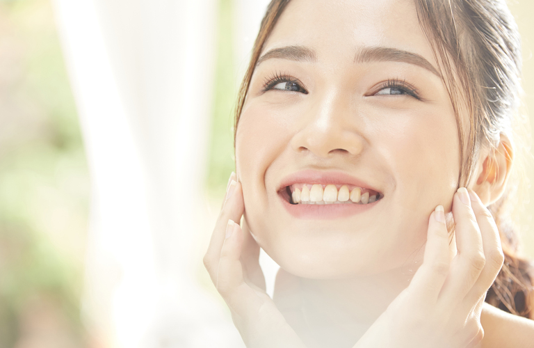 痛くない小顔矯正は効果が違う！ │四条の小顔矯正なら信頼と実績のあるシンメトリー四条烏丸店